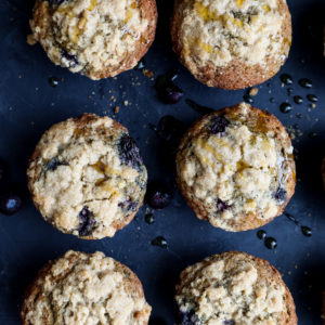 bakery style healthy blueberry crumble muffins