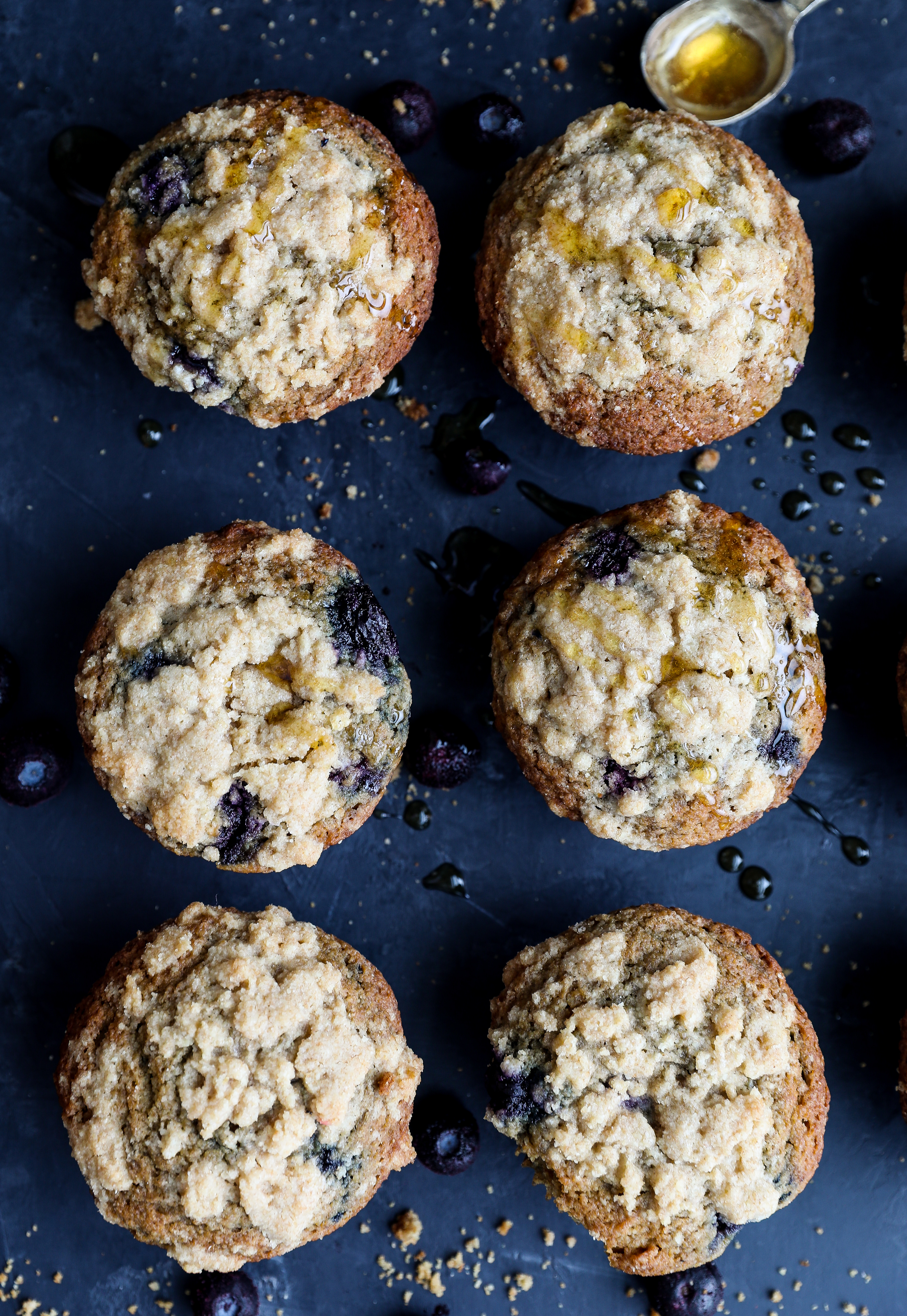 bakery style healthy blueberry crumble muffins