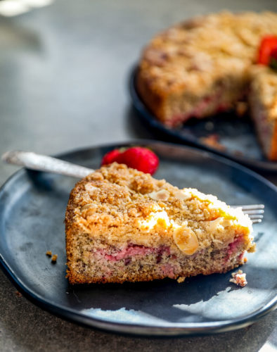 gluten and dairy free strawberry crumble cake